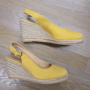 naturalizer leather upper espadrilles yellow